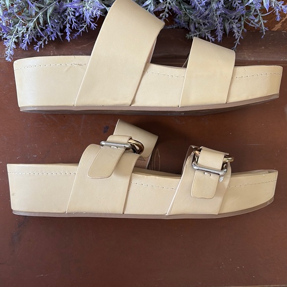 Dolce Vita Women's Cici Slide Sandal size 10 - Picture 8 of 16